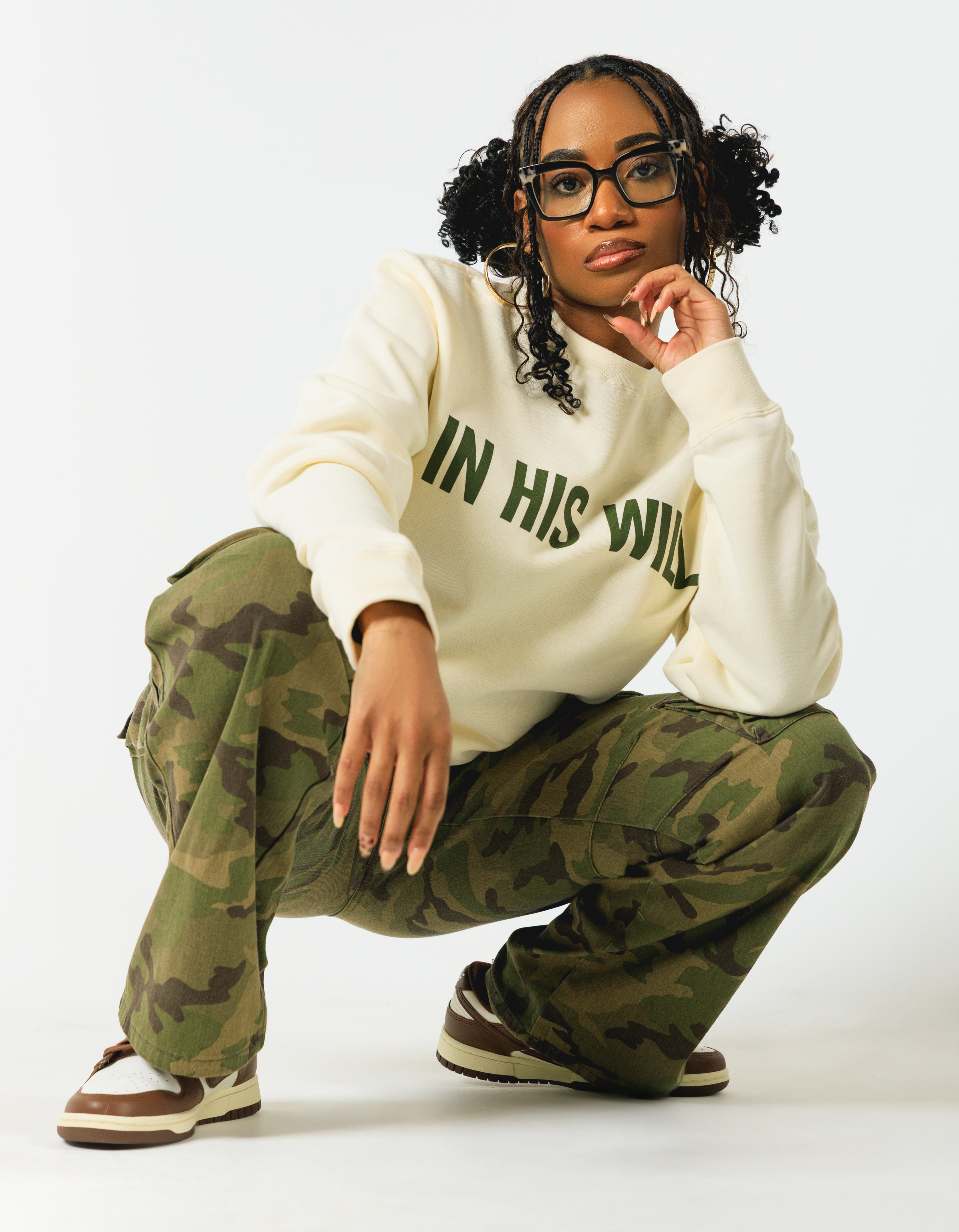 IN HIS WILL CREW (OLIVE/CREAM)